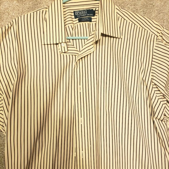 Button down shirt - Picture 2 of 3